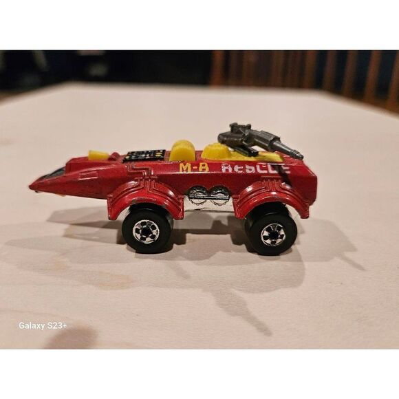 Hot Wheels Blackwall 1979 Space Racer M-8 Rescue Enamel Red HTF - Picture 1 of 4